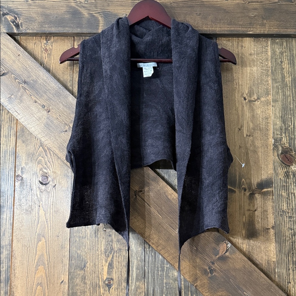 SARAH PACINI Wool Cropped Vest/Cardigan
